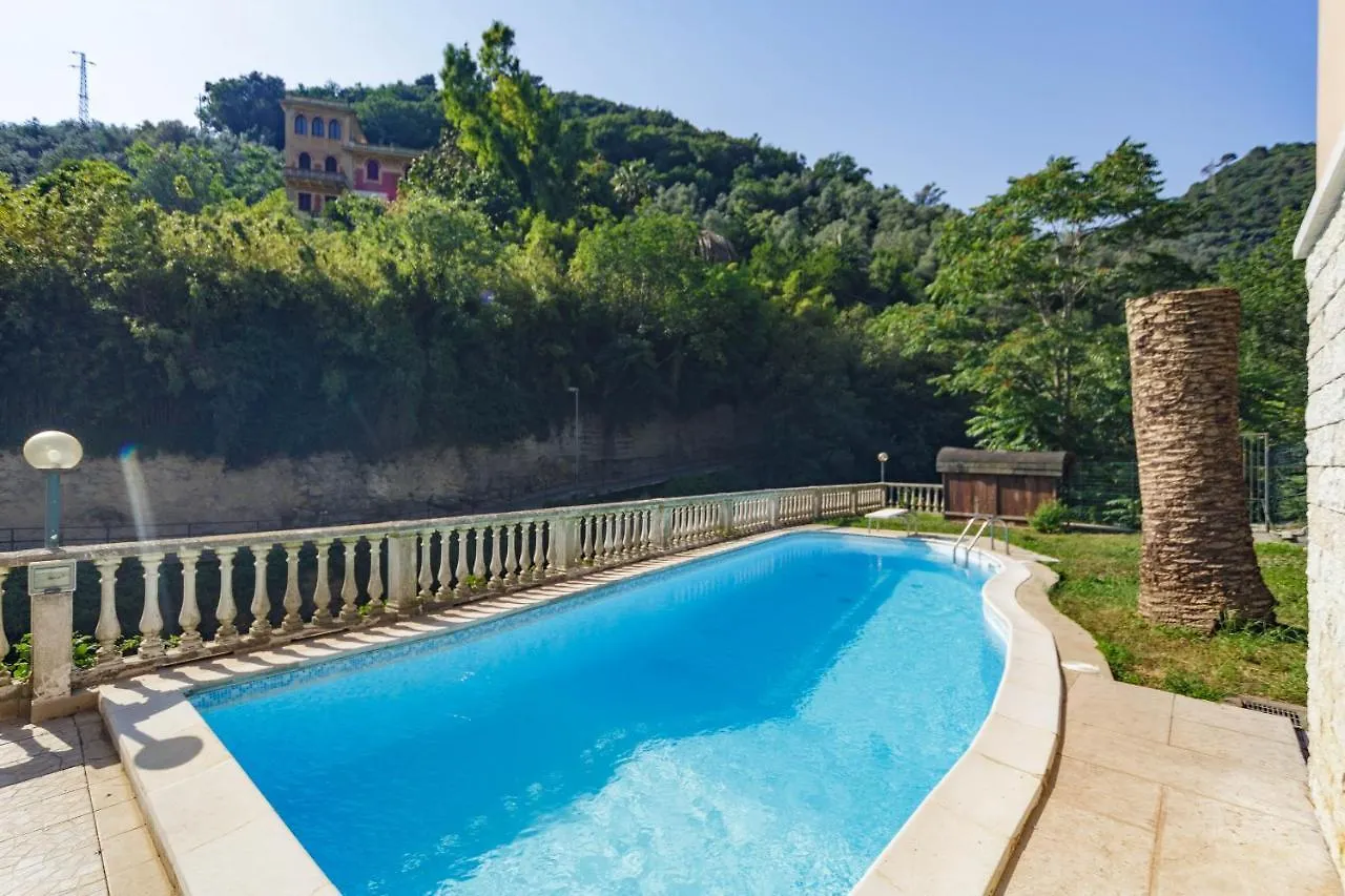 A Casa Di Mila Bed & Breakfast Sori 2*,  Italy